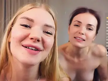 Stripchat Live Porn of EllenReeves