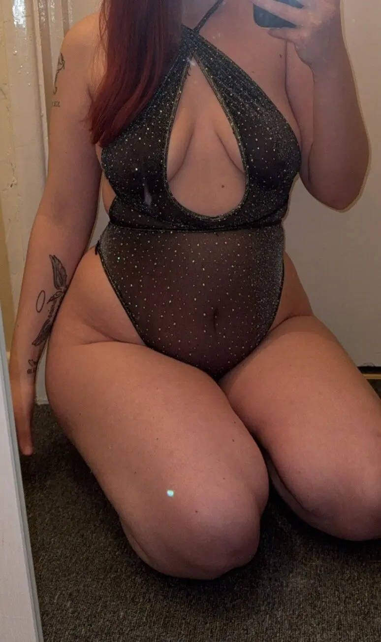 LittleRedMilf