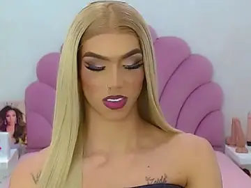 Stripchat Watch Live Sex Cams of briana_sex32