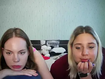 Stripchat Adult Webcam of ChrisGirls