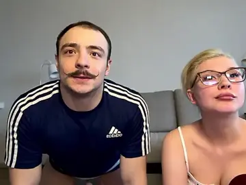 Stripchat Adult Webcam of Love_plat1na