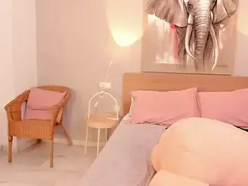 Stripchat Live Porn of Raychell_Black
