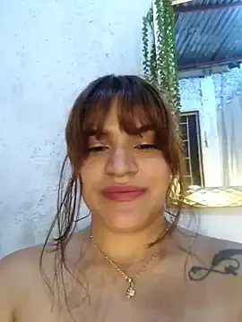 Stripchat Live Sex Cam of SexyFriends_