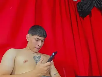 Stripchat Adult Video Chat of Extreme_Team8