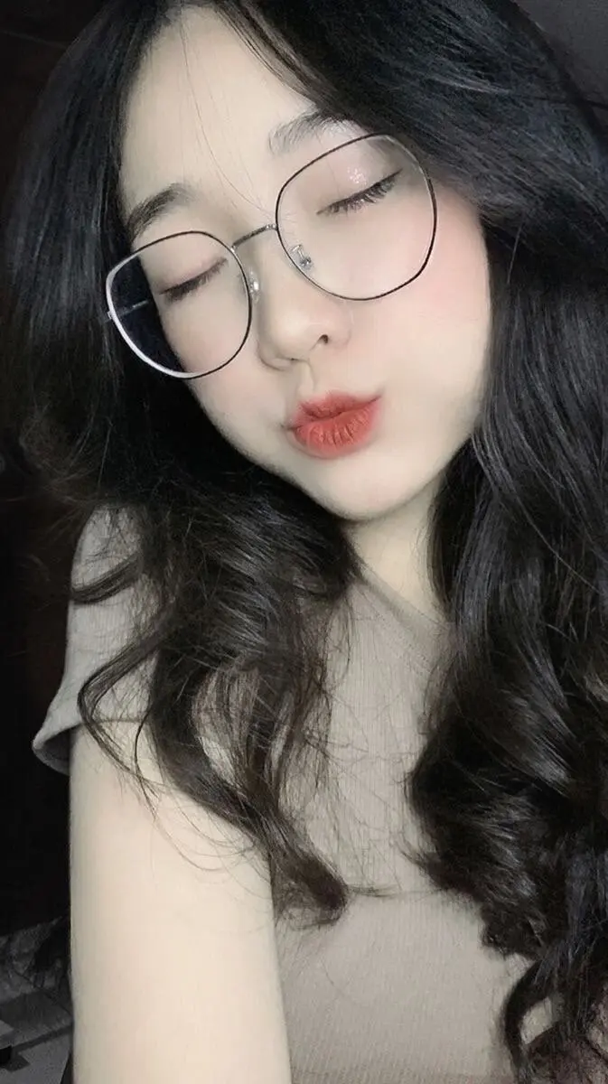 Thy00__