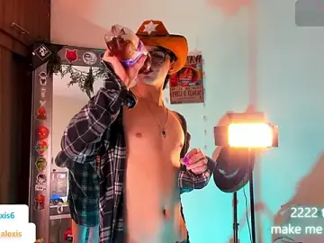 Stripchat Watch Live Sex Cams of marckalexis