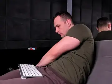 Stripchat Live Sex Cam of BrandonNorris