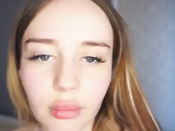 Stripchat Free Live Porn of LucettaCurless