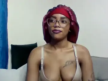 Stripchat Sex Chat of _crystal_princesss