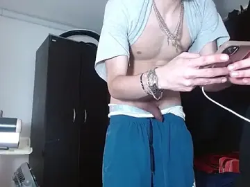 Stripchat Free Porn Cam of -Dark6leal9-