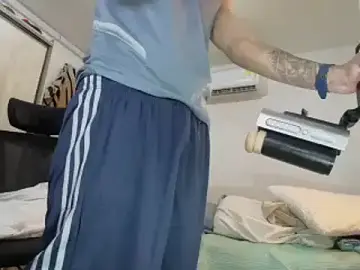 Stripchat Best Webcam of RyanMira