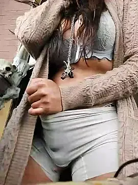 Stripchat Live Sex Cam of k_lebannon