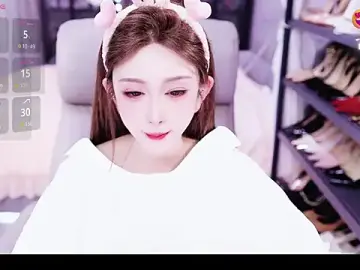 Stripchat Sex Cam of Liora-