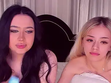 Stripchat Nude Webcam of UR_MADDY