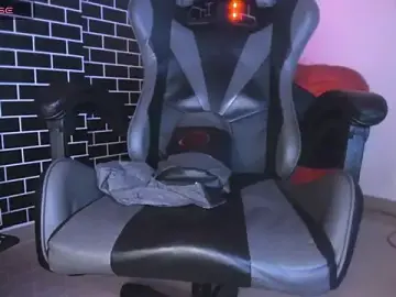 Stripchat Adult Webcam of Lil_Curved