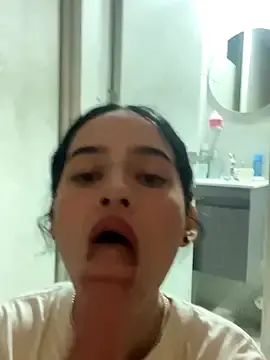 Stripchat Watch Live Sex Cams of salome-brown