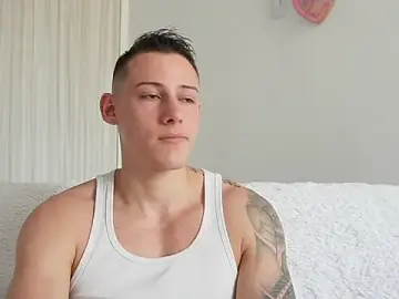 Stripchat Nude Webcam of Muscle_King_Cum