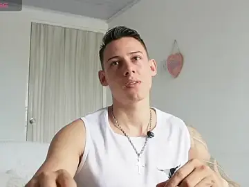 Stripchat Best live sex cam show of Muscle_King_Cum