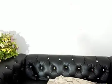 Stripchat Live Sex Cam of SSCARLETH_