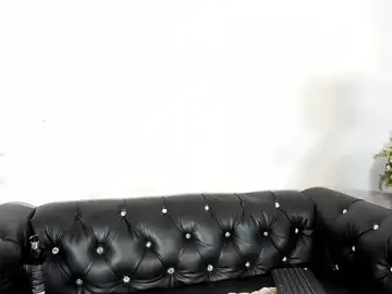 Stripchat Nude Webcam of SSCARLETH_