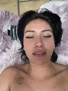 Stripchat Best Webcam of LunaAurora3