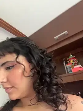 Stripchat Sex Cam of SugarTroubl33