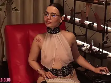 Stripchat Best Webcam of SophieCharm