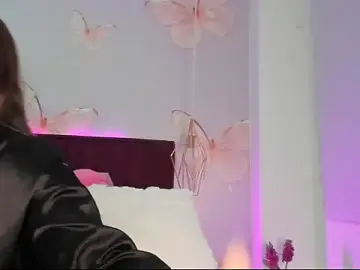 Stripchat Watch Live Sex Cams of Vivi_prinncess