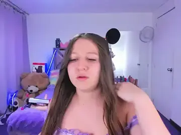 Stripchat Nude Webcam of Luna_Analya