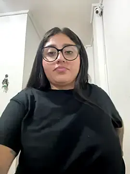 Stripchat Live Sex Cam of croftsmila