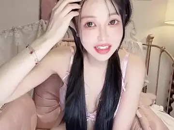 Stripchat Live Sex Cam of kiraa-0051
