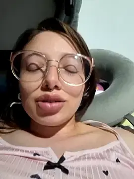 Stripchat Live Porn of linda-schmidt