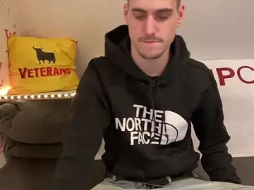 Stripchat Live Sex Cam of Cookieboy88