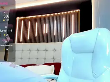 Stripchat Watch Live Sex Cams of Lobo_17_