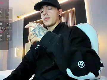 Stripchat Adult Video Chat of Lobo_17_