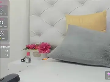 Stripchat Live Sex of kamii_arias