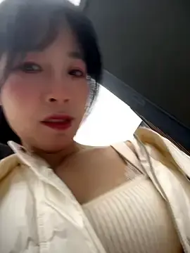 Stripchat Free Live Porn of yourkeer