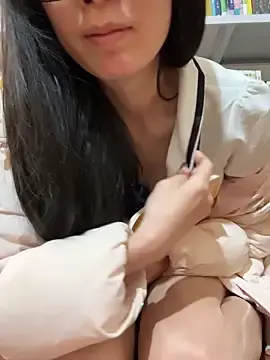 Stripchat Sex Cam of yourkeer