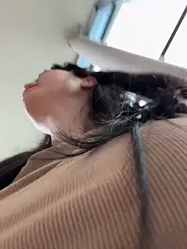 Stripchat Free Porn Cam of yourkeer