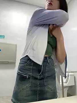 Stripchat Watch Live Sex Cams of Asia-Melody
