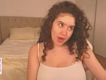 Stripchat Free Live Porn of Ariella_Sol