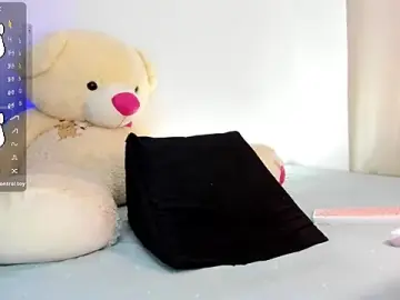 Stripchat Adult Webcam of Hazel_Rossi