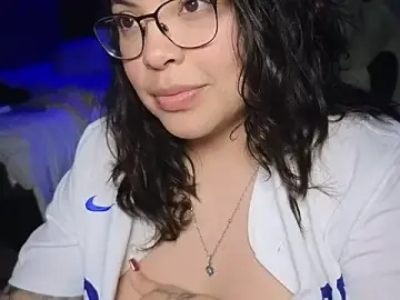 Stripchat Nude Webcam of drizzypeach602