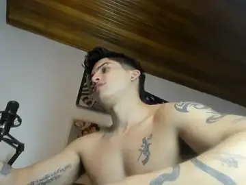 Stripchat Watch Live Sex Cams of charlie_hotxxx