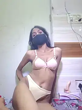 Stripchat Adult Webcam of Riya_R24
