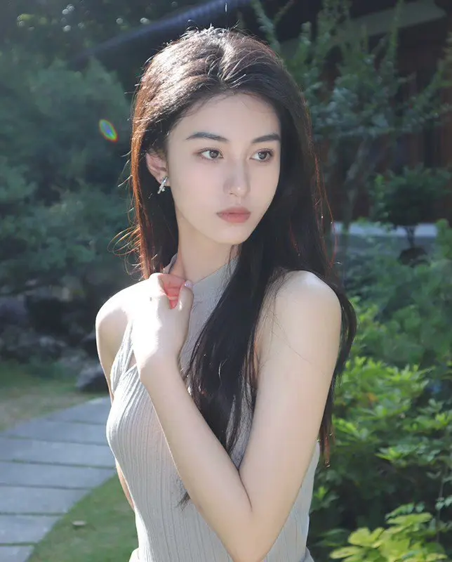 yiyi-chin