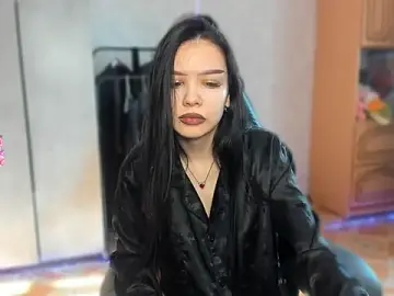 Stripchat Free Porn Cam of SweetyDeviliya