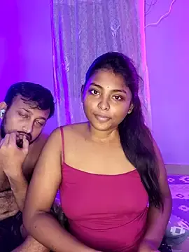 Stripchat Live Sex of Trending_Couple