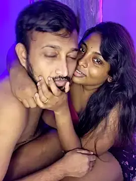 Stripchat Adult Webcam of Trending_Couple