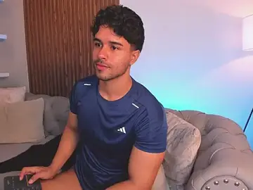 Stripchat Watch Live Sex Cams of liam_collins21